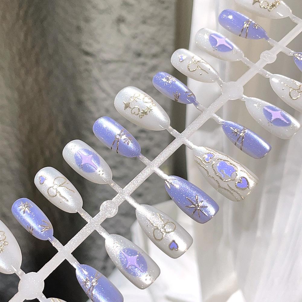 Almond Purple Gilded Cat Eye 3D Removable Nail Art, 30 Pieces