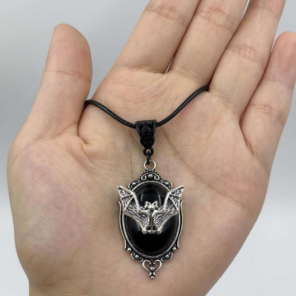 Dark Gothic Time Gem Bat Pendant Necklace - Unisex Halloween Jewelry