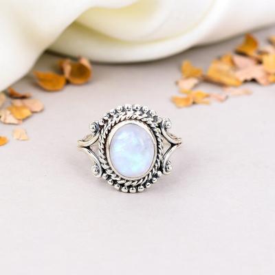 Regenbogenmondstein 925 Sterlingsilber Ovaler Edelstein Boho-Stil Handgefertigter Ring für Frauen