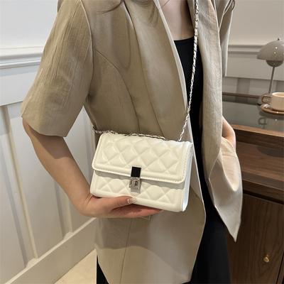 Foreign Small Bag Women's Bag 2025 Spring and Summer New Trendy Fashion Diamond Check Chain Crossbody Bag Simple One-shoulder Small Square Bag