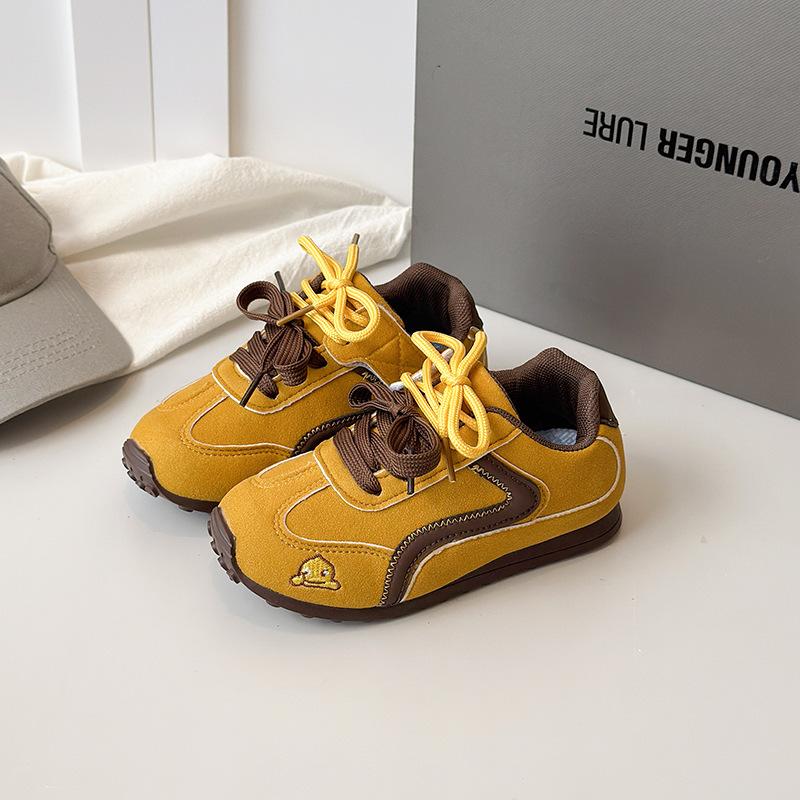 

Детская спортивная обувь на мягкой подошве, обувь Doudou, удобная немецкая тренировочная обувь, обувь Forrest Gump, осень 2025, универсальная обувь для скейтборда для мальчиков и девочек 33 жёлтый