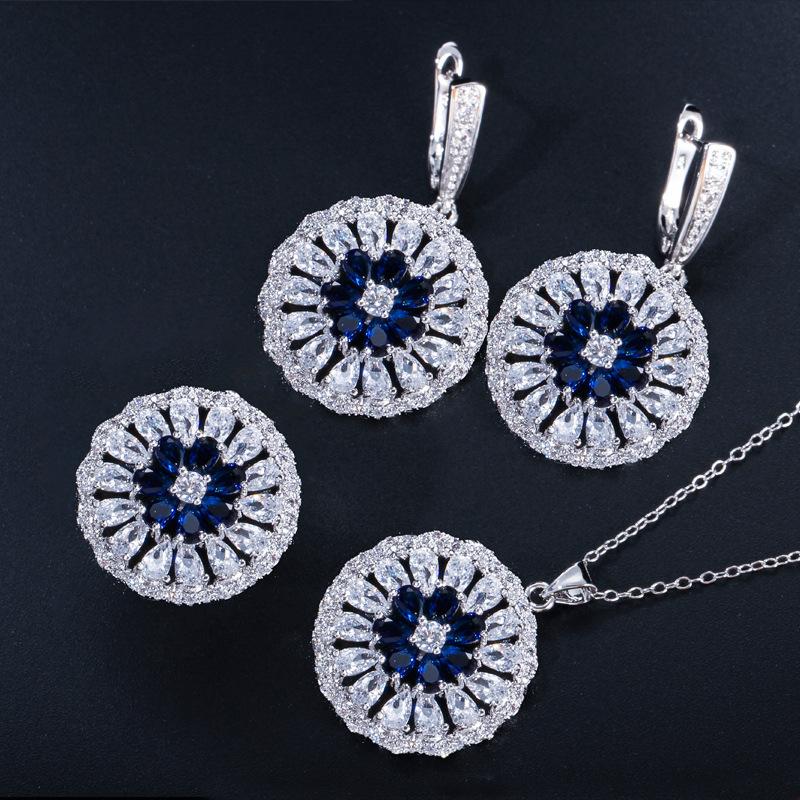 

Flower-Shaped Zircon Set, Exquisite Necklace, Earrings, And Ring Three-Piece Set. 9