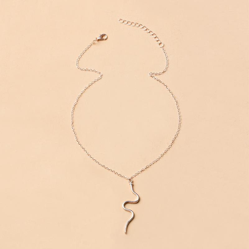 1PCS Punk Long Snake Pendant Necklace Silver Color Unquie Men Women Neck Jewelry Statement Pouplar Choker Necklace Wholesale