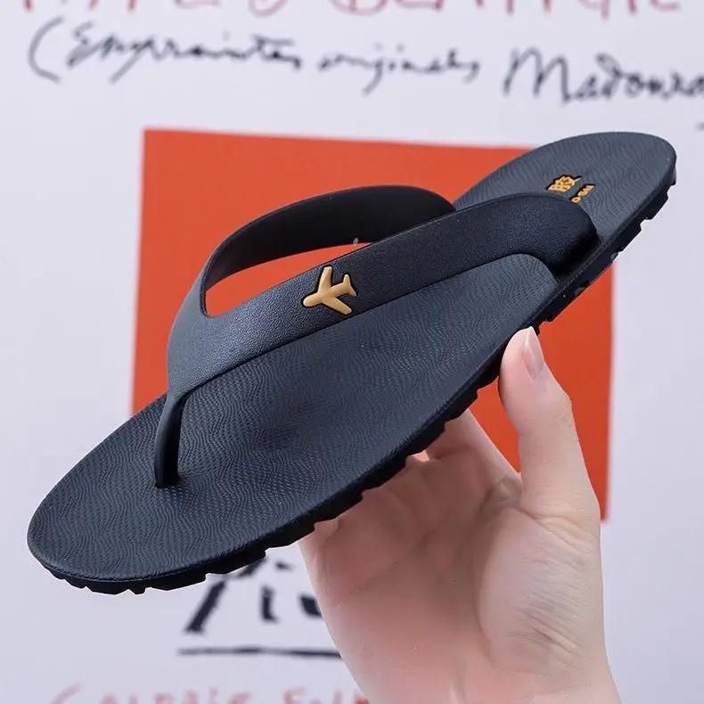 Fashion Ins Men's Shoe Flip Flops Shiatsu Soft Flat Sabot Beach Slides High Quality Fashion Low Price Adult Clappers 2025 Male Slipper