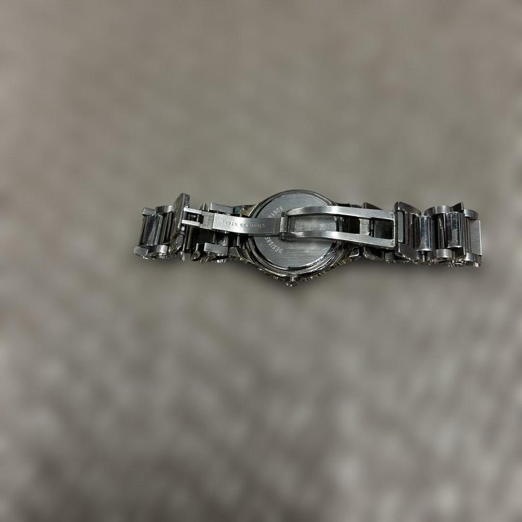 Used  ELLE  Quartz  Wristwatch  Men's  With 3 Hands Not Operational Due To Dead Battery