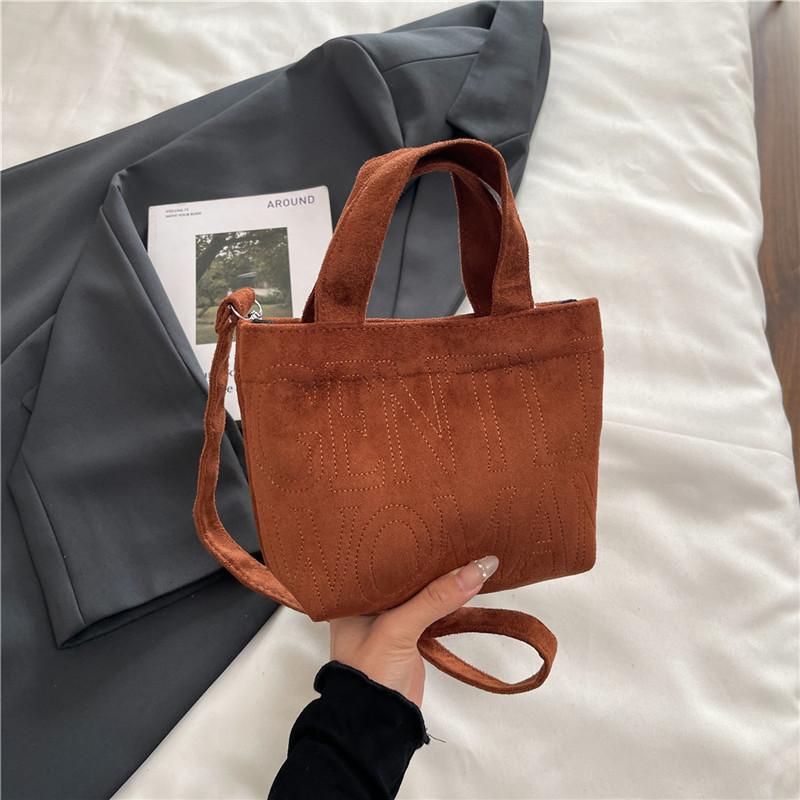 

New Retro Suede Crossbody Bag Gentlewoman Letter Simple Mini Phe Bag Comfortable and Versatile Texture Embroidery Shoulder Bag коричневый