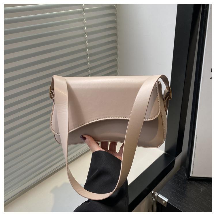 

2025 новая сумка-флип с магнитной застежкой, зарубежный повседневный текстурный дизайн, простая однотонная, через плечо, подмышку, на плечо, маленькая квадратная женская сумка хаки