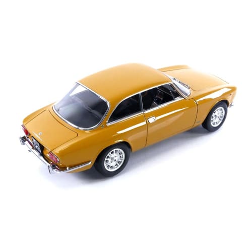 NOREV B Alfa Romeo 1750 GTV 70 Yellow 1/18 Scale Model 187910