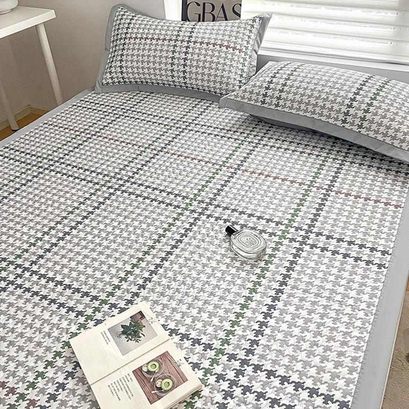 New Ice Beanie Washable Ice Silk Summer Printed Single Soft Summer Sleeping Mat