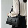 2026 New Shoulder Bag, Fashionable Women's Bag, High-end Sense, Large Capacity Commuting Bag, Casual and Simple Tote Bag for Women