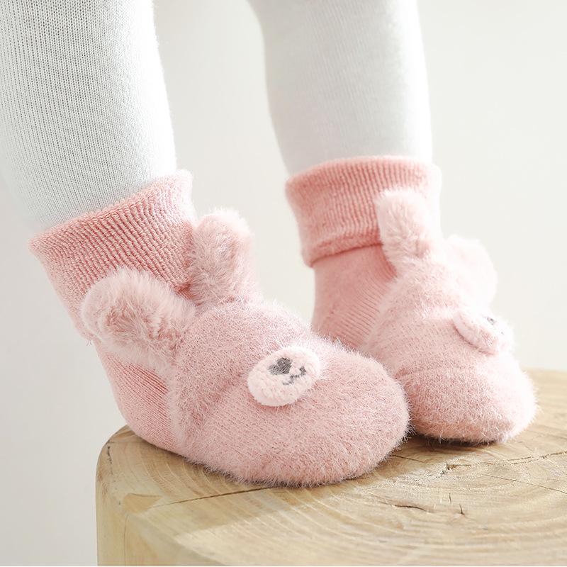 Verdickte Kinder-Mittelwadensocken: Warme, rutschfeste Cartoon-Babysocken für die ersten Gehversuche