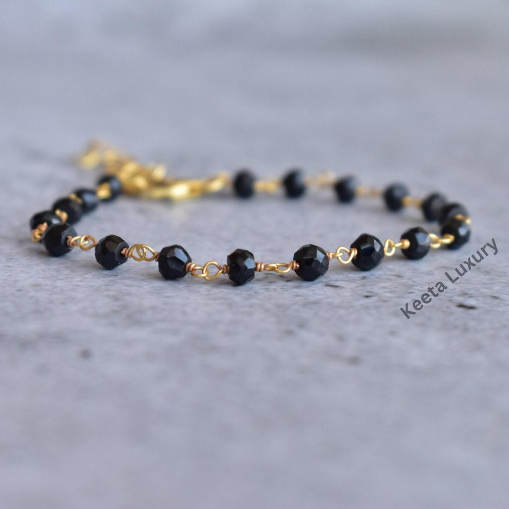 Bracciale Onice Nera Onice sfaccettata Catena Rosay Bracciale con perline Gioielli da polso con pietra nera Gioielli in onice Bracciale dell'amicizia per ragazze
