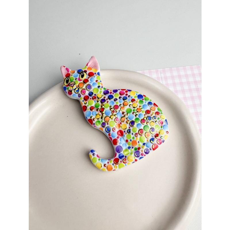 1PC Creative Colorful Cute Cat Bronzing Relief Refrigerator Magnet Dopamine Color Cute Cat Home Decoration Eye-catching Magnet