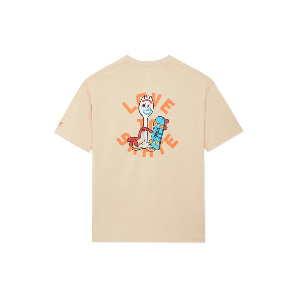 Li-Ning X Disney Toy Story Cartoon Charakter Druck Rundhals Kurzarm T-Shirt Unisex Oberteile Milch-Braun AHSS617-1