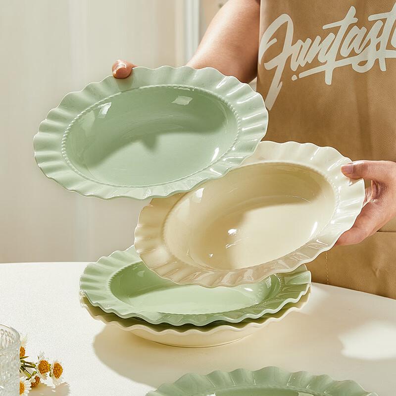 

Ru Han Underglaze Ceramic Lace Dinner Plate