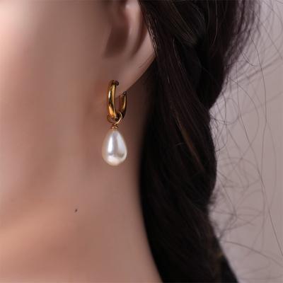 Elegant and High-end Pearl Earrings for Women's Titanium Steel Ear Buttons Temperament Long Earrings Imitation Pearl Water Drop Earrings