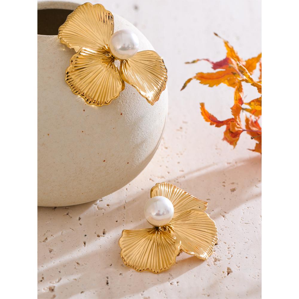 Yhpup Big Flower Fashion Gold Platinum PVD Plated Statement Stud Earrings Jewelry for Women Inlay Quality Imitation Pearl