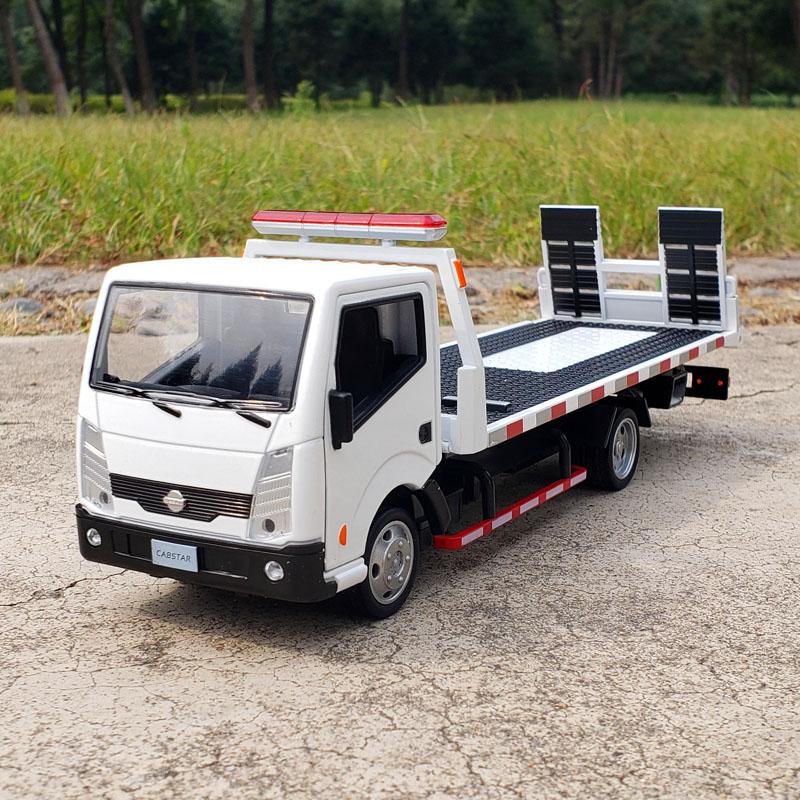 

1/32 Platform Trailer Truck Alloy Die Cast Toy Car Model Sound and Light Children s Toy Collectibles Birthday gift белый