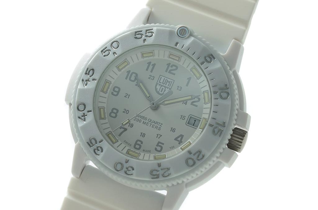Liberta Men's Luminox SEA SERIES 3007 Whiteout Diver's Watch