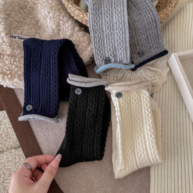 Ladies Autumn Winter Thickened Warm New Style All Kinds of Clash Color Crimped Twist In The Tube Stack Socks