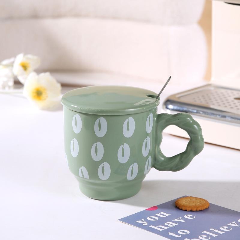 

Простая кружка в стиле ретро с крышкой и ложкой, домашняя креативная чашка, керамическая чашка для завтрака, высококачественная кофейная чашка контрастного цвета 420ml