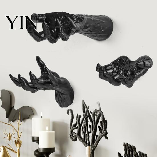 Creepy Claw Wall Hanging Halloween Decoration, Mounted Hands, Spooky Ornament, Gothic Waterproof Decoration Prop for Haunted House Party, Dark