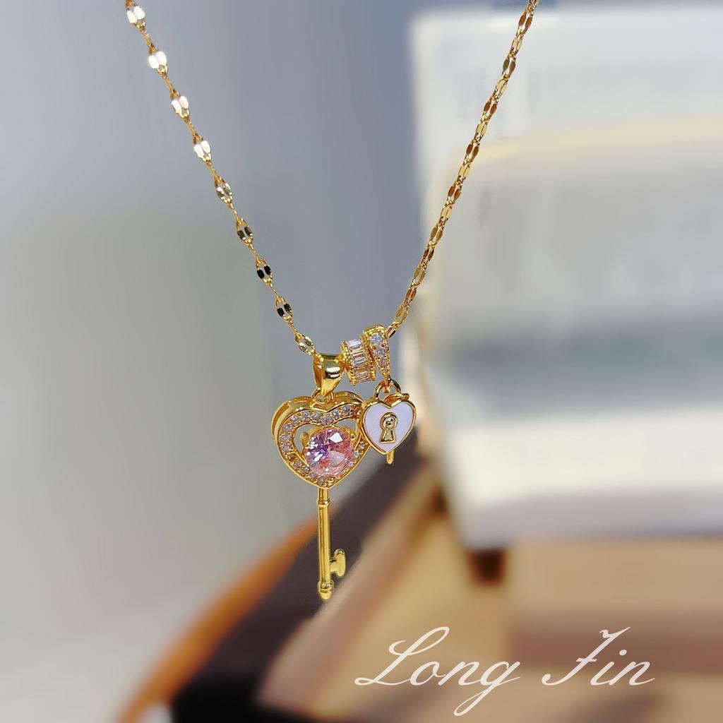 Super Flash Key Cross Bear Necklace Sweet Cool Style Retro Light Luxury Love Collarbone Chain