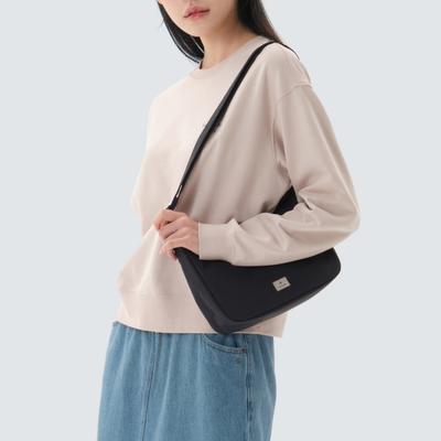 Camp Cross Bag 3.5L Dark Navy (S26SWCCB18)