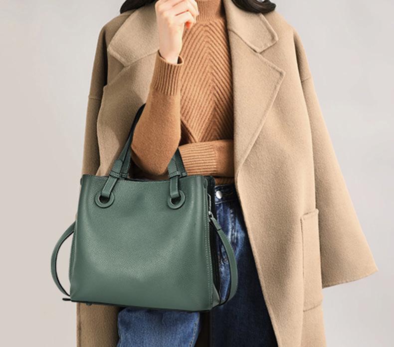 Qian Dian Women's 2025 Trendy Bucket Bag: Soft Leather, Large Capacity, Fashionable Crossbody & Shoulder Bag