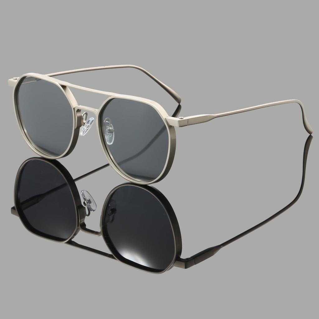 New Polarized Retro Sunglasses Men's and Women's Metal Double-beam Outdoor Fishing Glasses Driving Photosensitive Color-changing Sunglasses