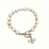 1pc Imitation Pearl Bracelet, Ladies' Fashionable and Simple Little Bee Pendant Bracelet