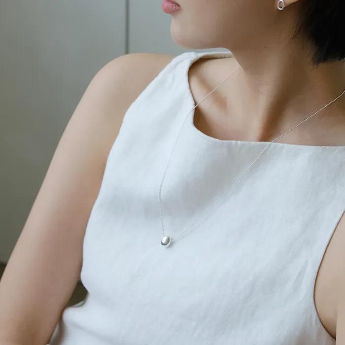 Bean necklace