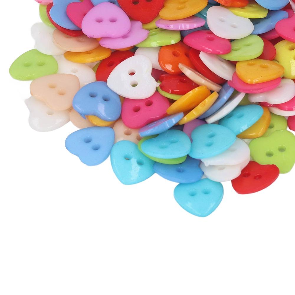 200pcs Multicolor Heart Shaped Buttons 2 Holes Resin Heart Buttons Decorative Buttons  For Sewing