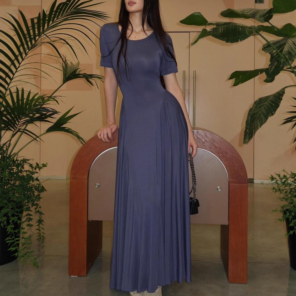 European and American women's clothing summer new fashion slim and thin round neck short-sleeved pleated pendulum long dress
