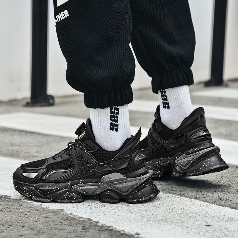 Frühlingsplattform Dad Schuhe Trendige Schuhe Studenten Mecha Schuhe Übergröße Herren- und Damenmode Knopf-Sneaker