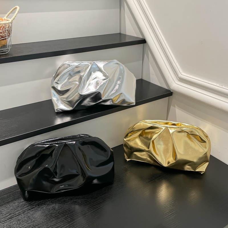 Pleated Trend Versatile Solid Color Premium Cloud Bag Women's Personality Casual Fashion Storage Niche Design Clutch Bag