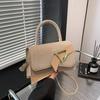 Fashion light luxury 2025 new foreign style Korean version popular retro casual solid color portable shoulder crossbody small square bag