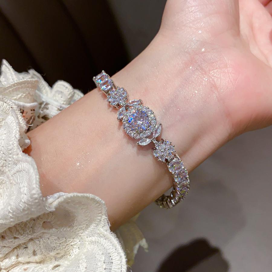 Super Sparkling Zircon Round Flower Bracelet, Light Luxury High End Bracelet, Colorful Dopamine, Exquisite Fashion, Handmade Decoration