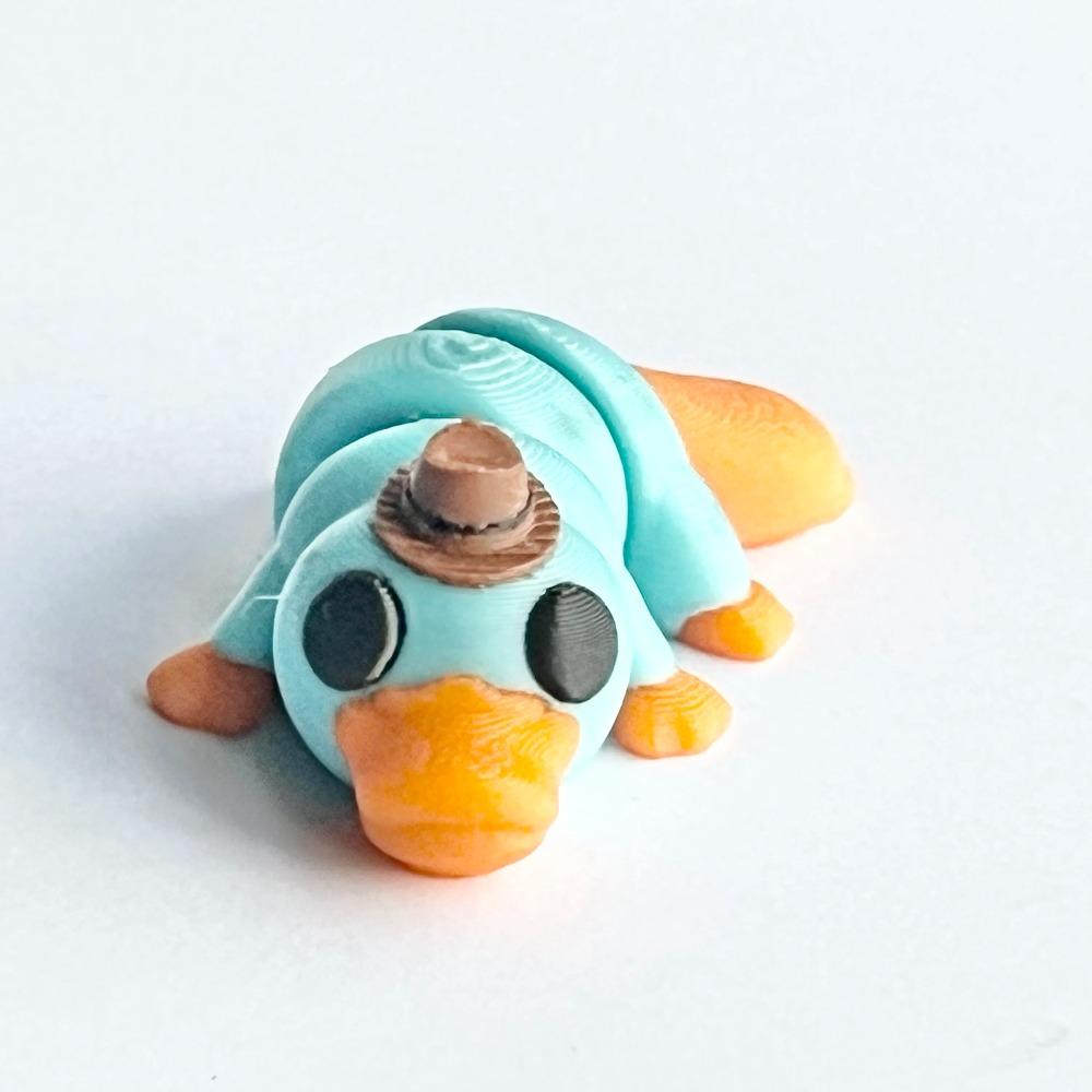 1/3 Piece - 3D Printed Articulated Platypus and Otter Small Figurines, Indoor and Outdoor Table Decorations, Wedding, Birthday, Christmas, New Year Gi