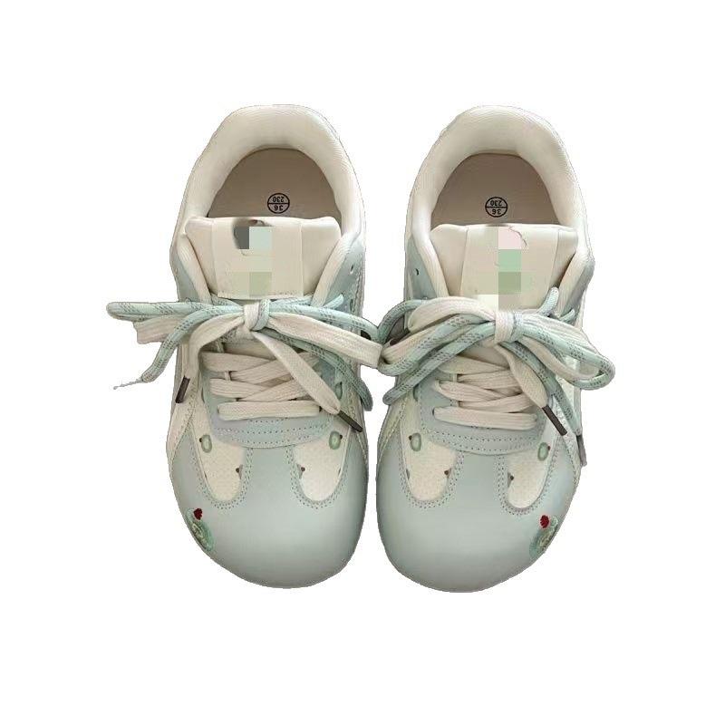 Campus style bear female autumn new high value casual sweet board shoes versatile little white