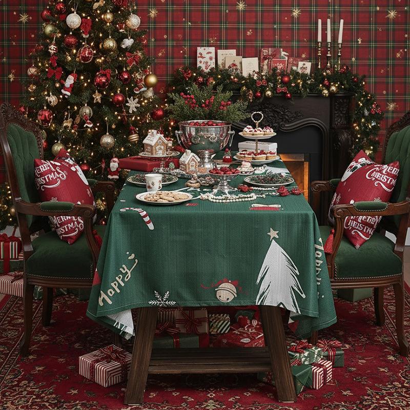 American Tablecloth Christmas Theme Table Cloth Printed Christmas Green Tablecloth Holiday Decorative Tablecloth Manufacturer