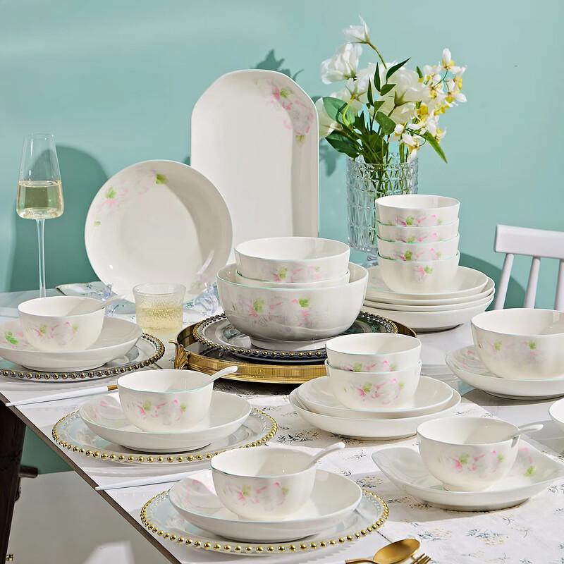 Minimalist Ceramic 16-Piece Dinnerware Set