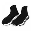 Balenciaga 605942 W2db7 1015 Speedrunner Graffiti Sneakers
