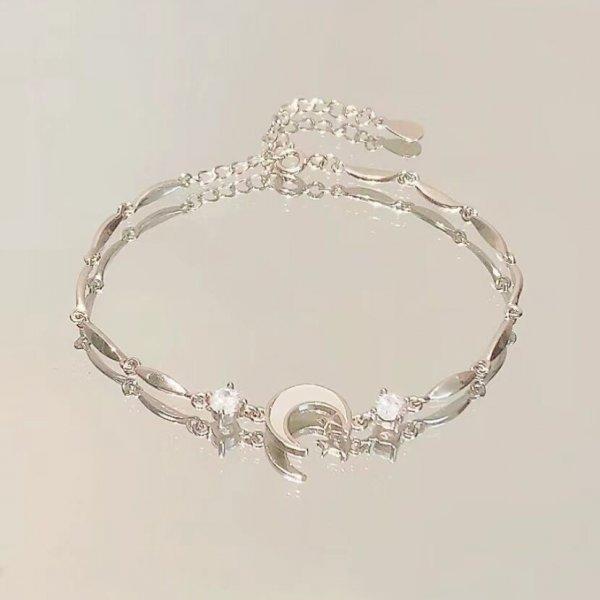 

Fashion White Moonstone Natural Stone Beaded Moon Bracelet for Women Butterfly Wedding Bracelet Bohemian Jewelry Adjustable Gift