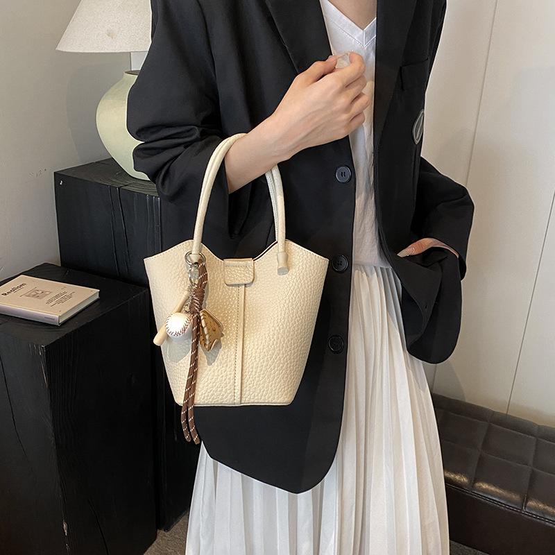 Mode Kleine Tasche Damen Senior Qualität Hundert mit Handheld Schultertasche Europa und Die Vereinigten Staaten Crossbody Eimertasche