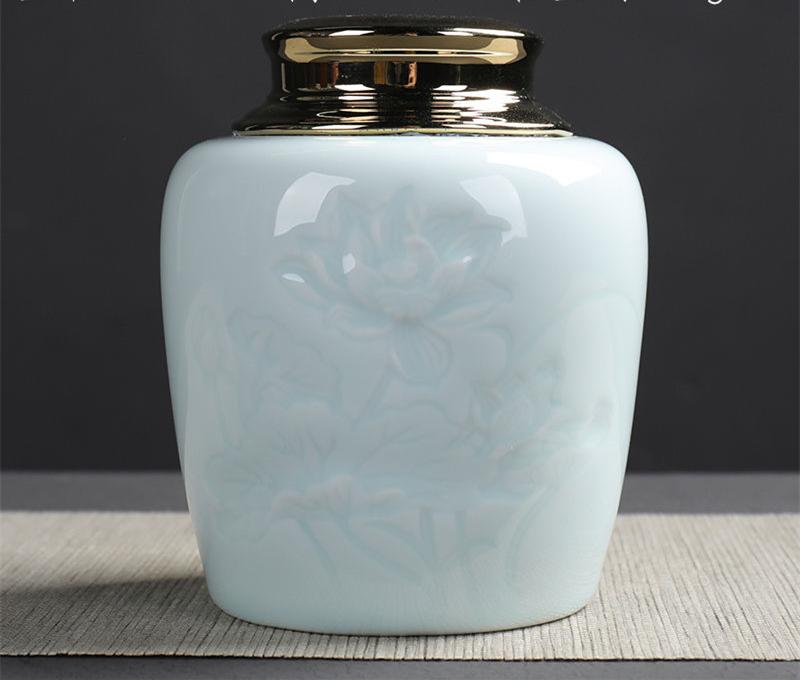 Chinese Style Large Capacity Ceramic Tea Storage Cans Sealed Pot For Kitchen Spices Organizer Celadon Porcelain Tea Coffee Jars