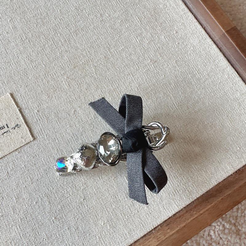 

Корейская заколка для волос с серым бантом премиум-класса - Заколка-уточка BB для челки набок как у знаменитости