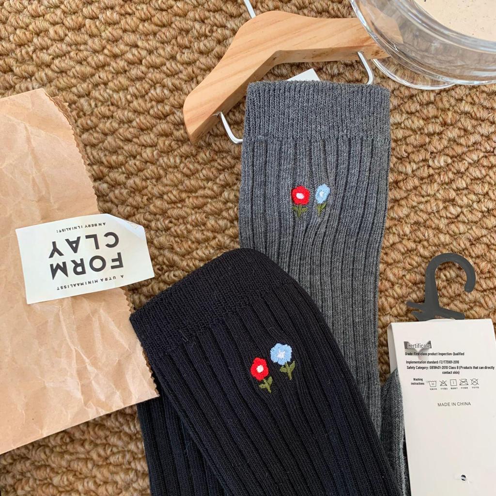 2025 Autumn Floral Embroidery Women's Mid-Calf Socks - Japanese Style, Solid Color