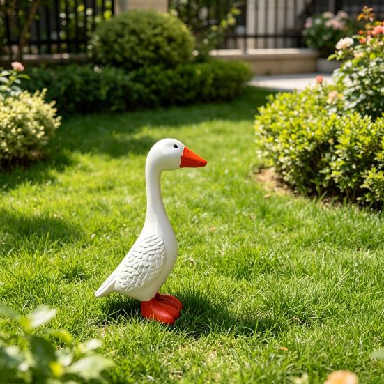 Yousheng 6 Inch Mini Desktop Goose Statue, White Lifelike Goose Sculpture, Decorative Resin Goose Figurine for Office, Living Room, Bookshelf, Coffee