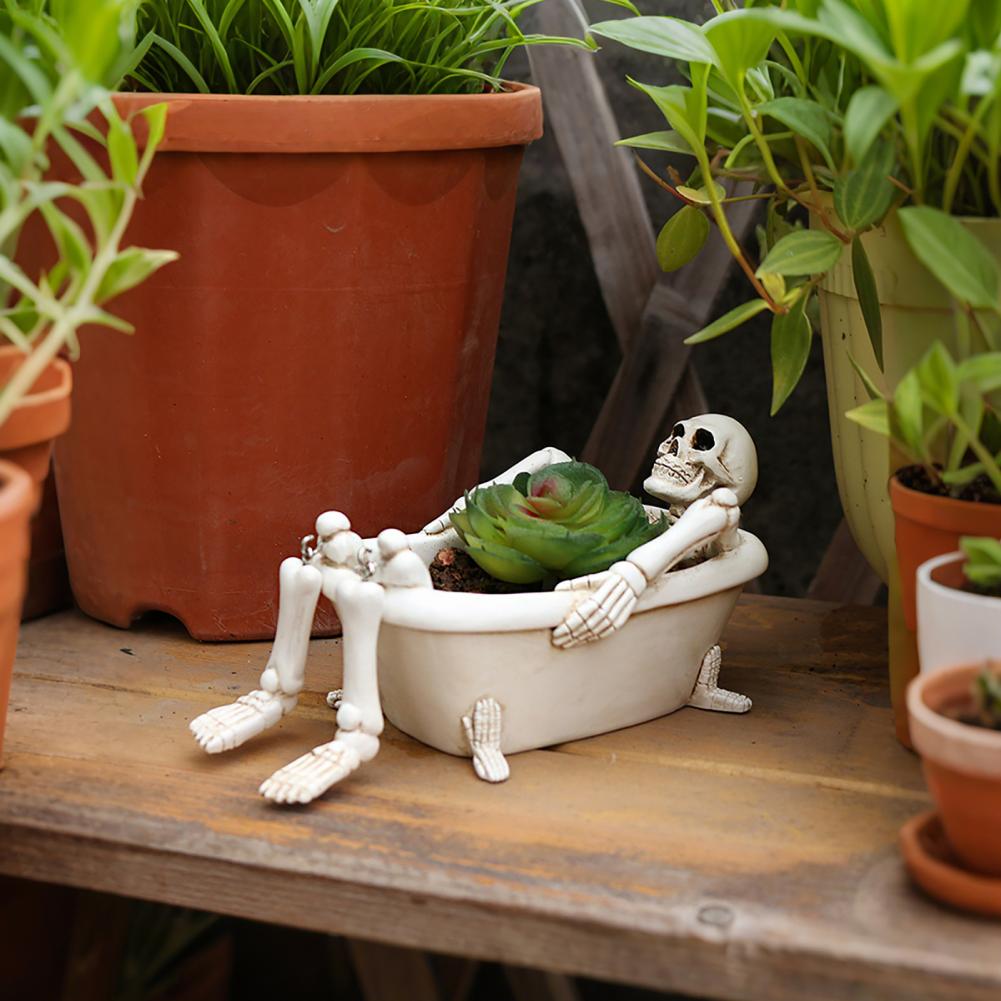 Bathtub Skeleton Ornament Halloween Skeleton Decor Skeleton Flower Pot Resin Planter for Succulents Halloween Decor Desktop